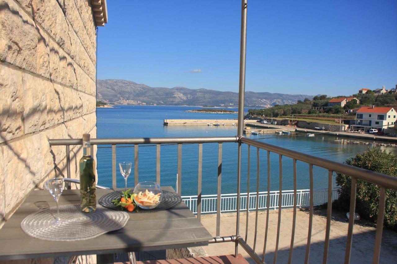 Apartments Skorin Лумбарда Екстериор снимка