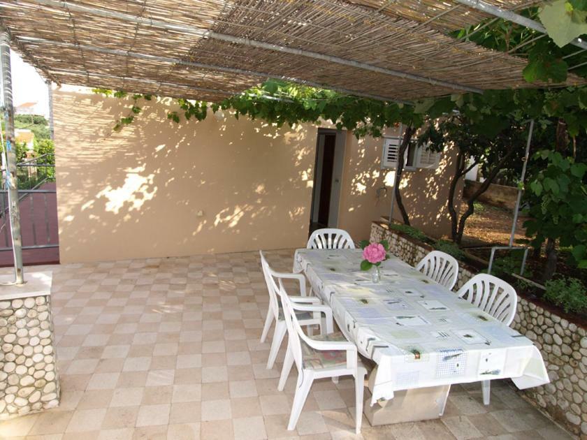 Apartments Skorin Лумбарда Екстериор снимка
